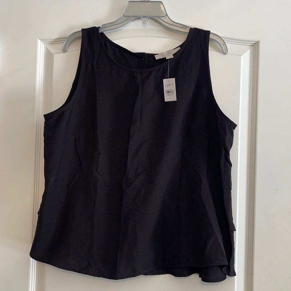 NWT Loft sleeveless top Size Large